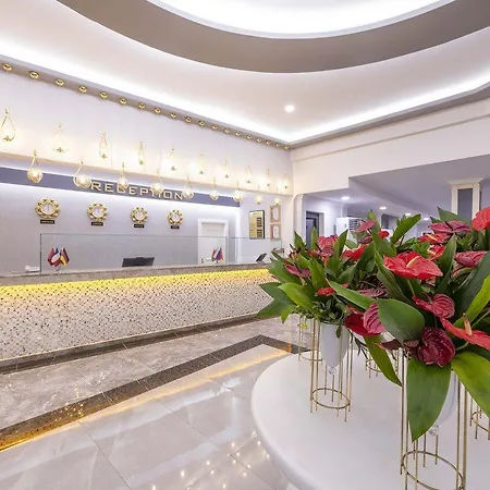 Armas Bella Sun 度假村 3*