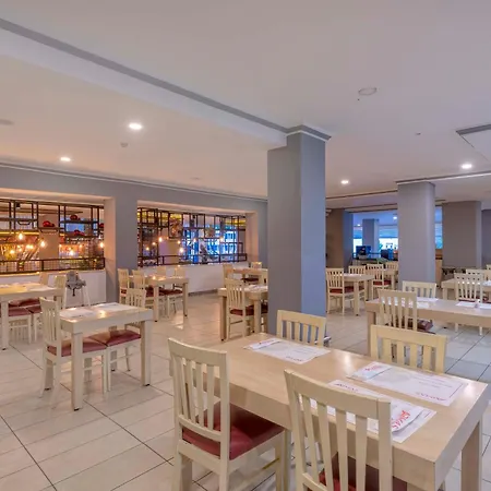 Semesteranläggning (resort) Armas Bella Sun 3*