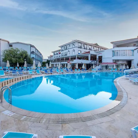 Armas Bella Sun Semesteranläggning (resort) 3*