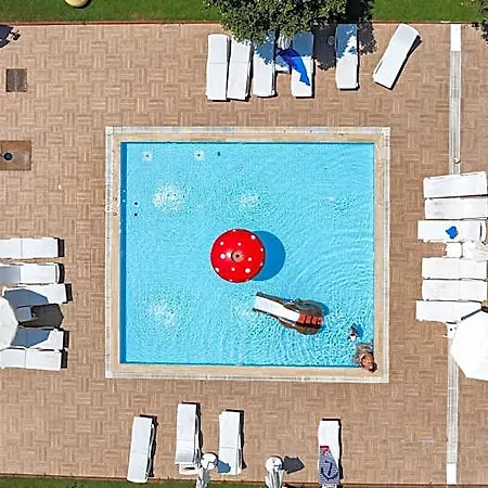 Resort Armas Bella Sun Side