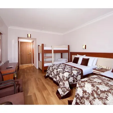 Rezort Armas Bella Sun 3*