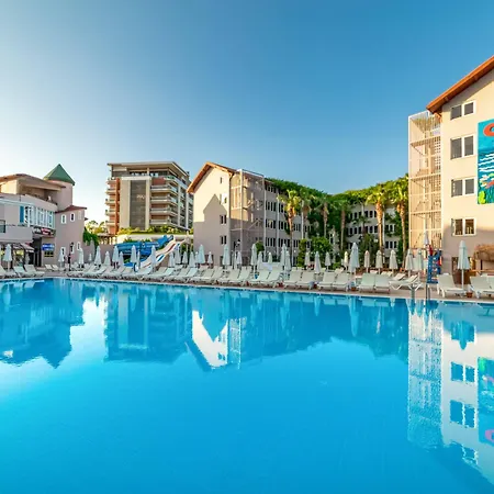 Semesteranläggning (resort) Armas Bella Sun